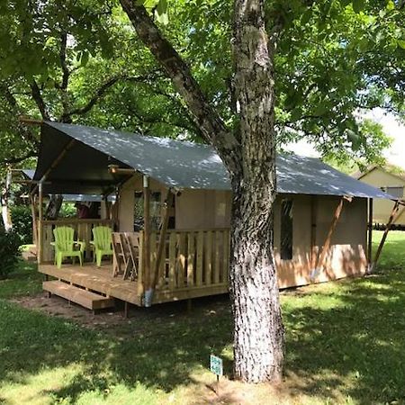 Camping Le Mondou Saint-Julien-de-Lampon Exterior photo